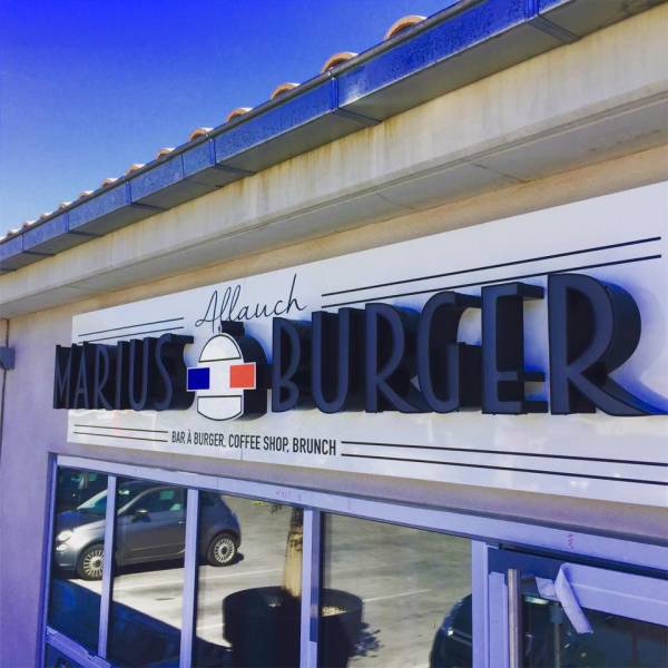 Restaurant de burgers maison de qualité avec produits frais à Allauch
